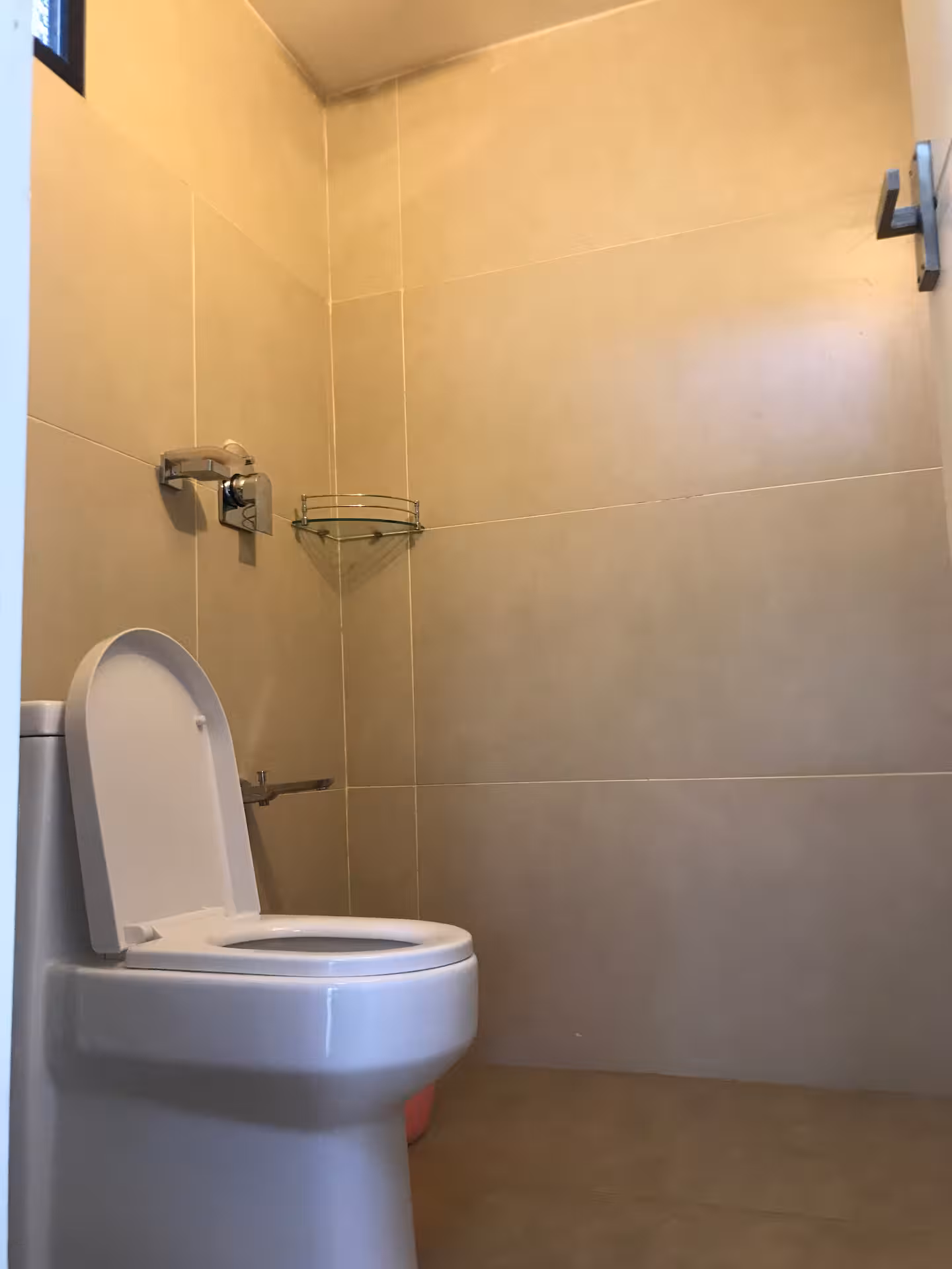 The bathroom at Attics, Kabani Riverside