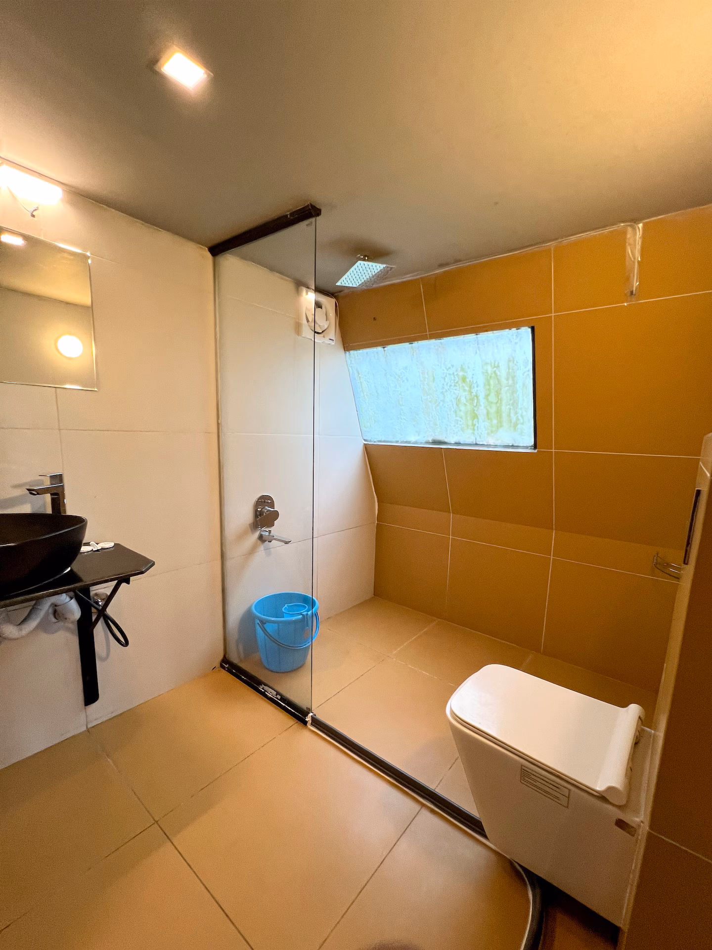 The bathroom at Blush, Kabani Riverside